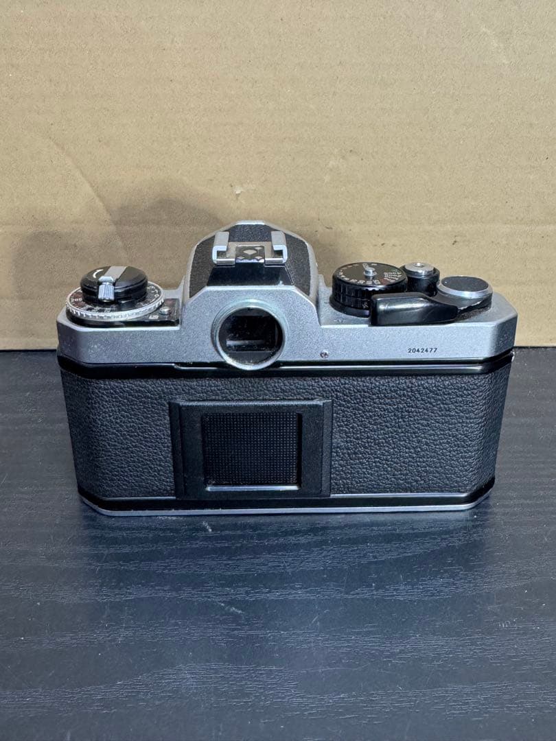 ニコン Nikon FE2 シルバー 一眼レフカメラ ジャンク品