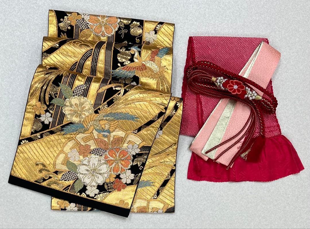 振り袖　フルセット　長襦袢付　金彩加工　刺繍入り　679