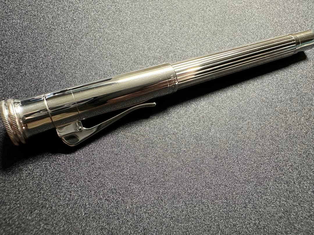 グラフフォンファーバーカステル 万年筆 クラシック スターリングシルバー F