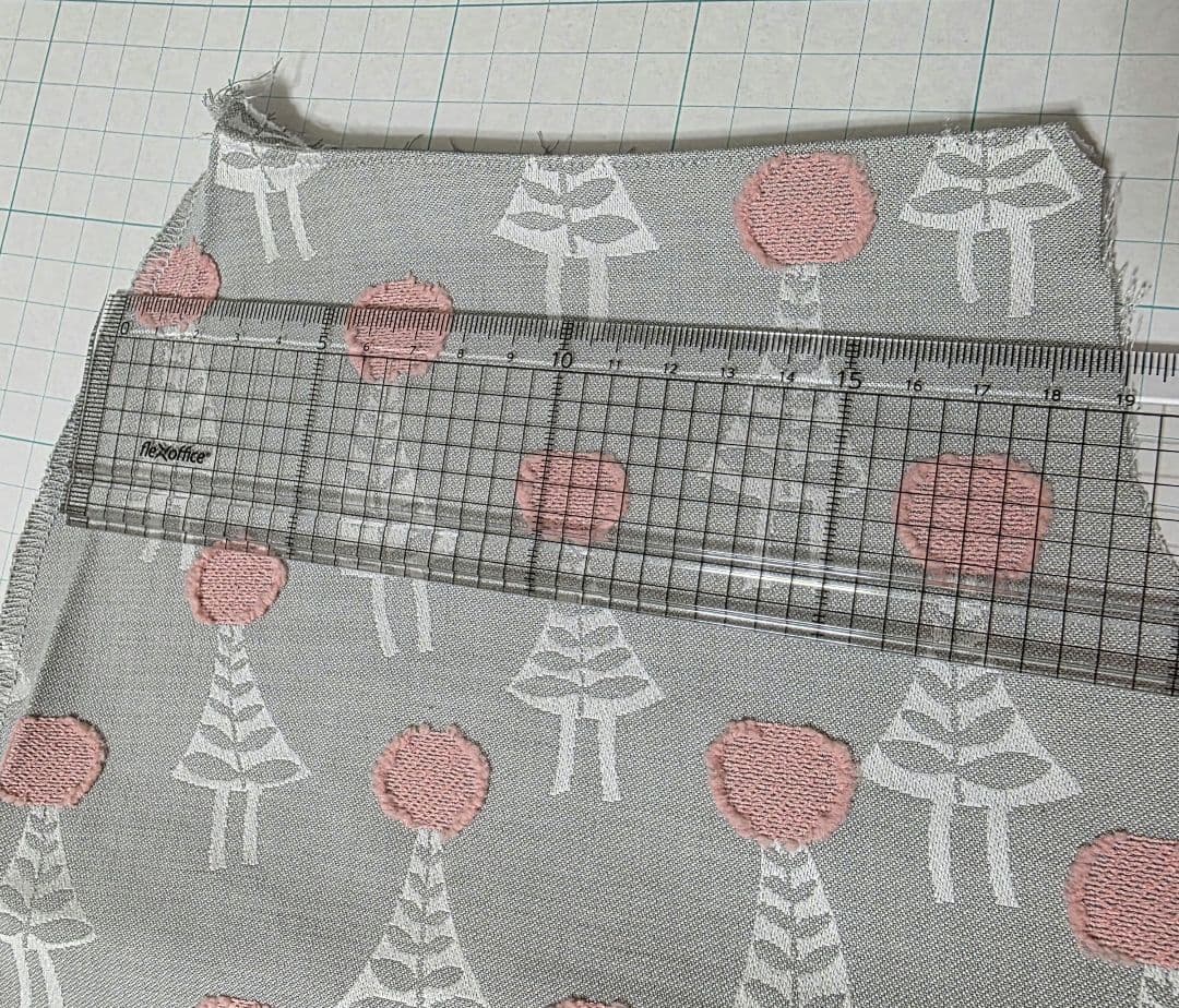 【希少】 ミナペルホネン forest angel 大きめ生地