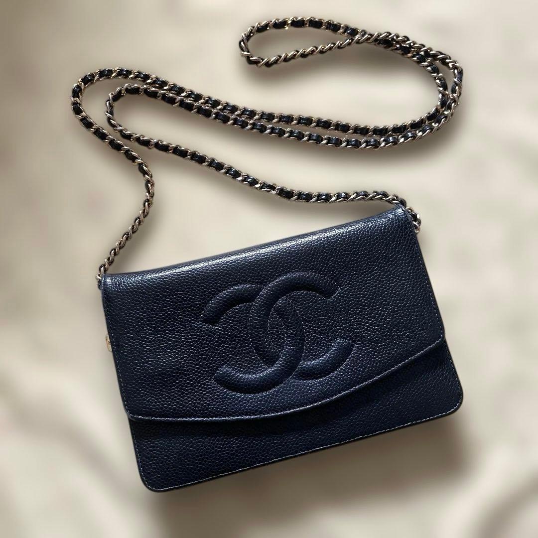 CHANEL シャネル　チェーンウォレット　キャビアスキン　【正規リペア済】