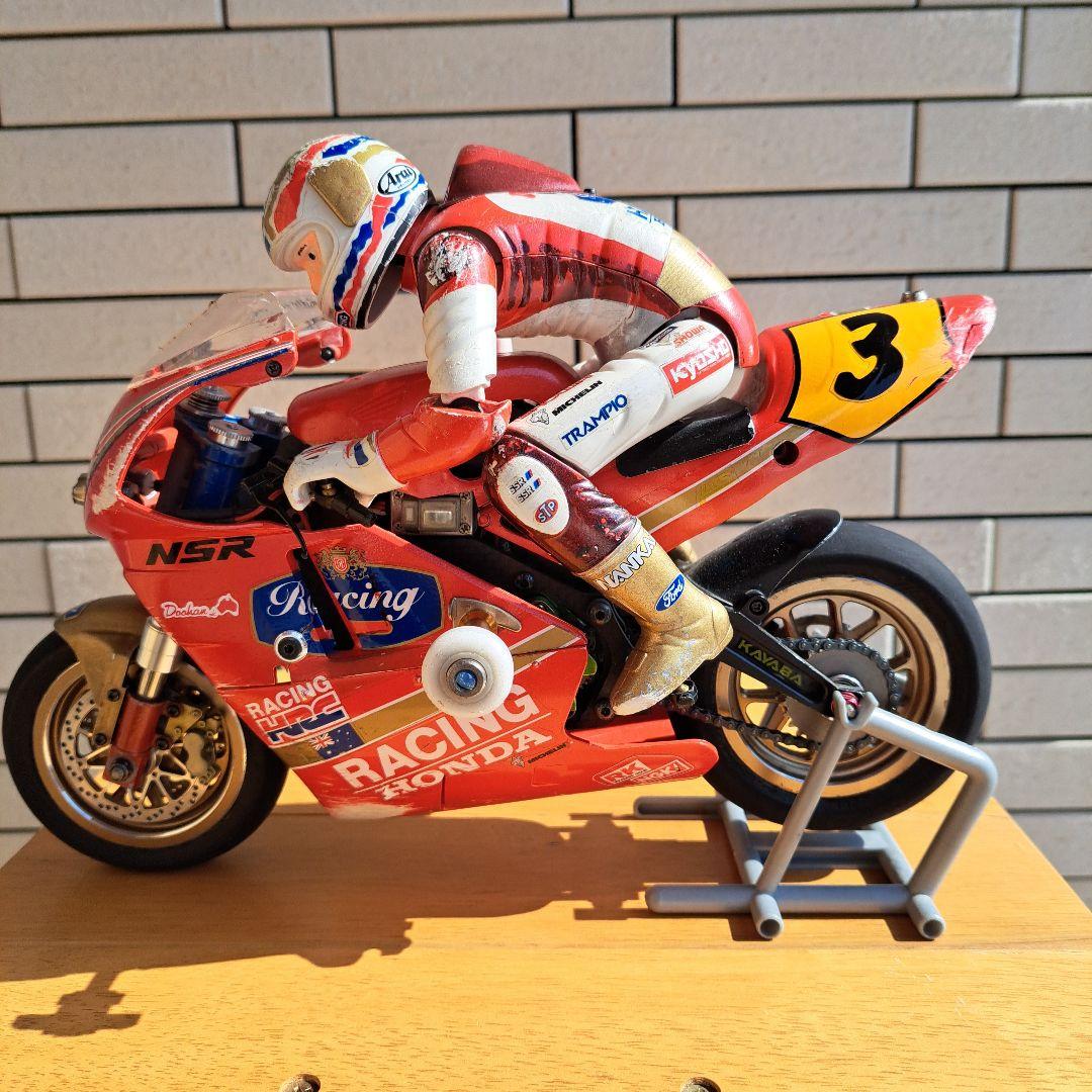 １/8ハングオンレーサー