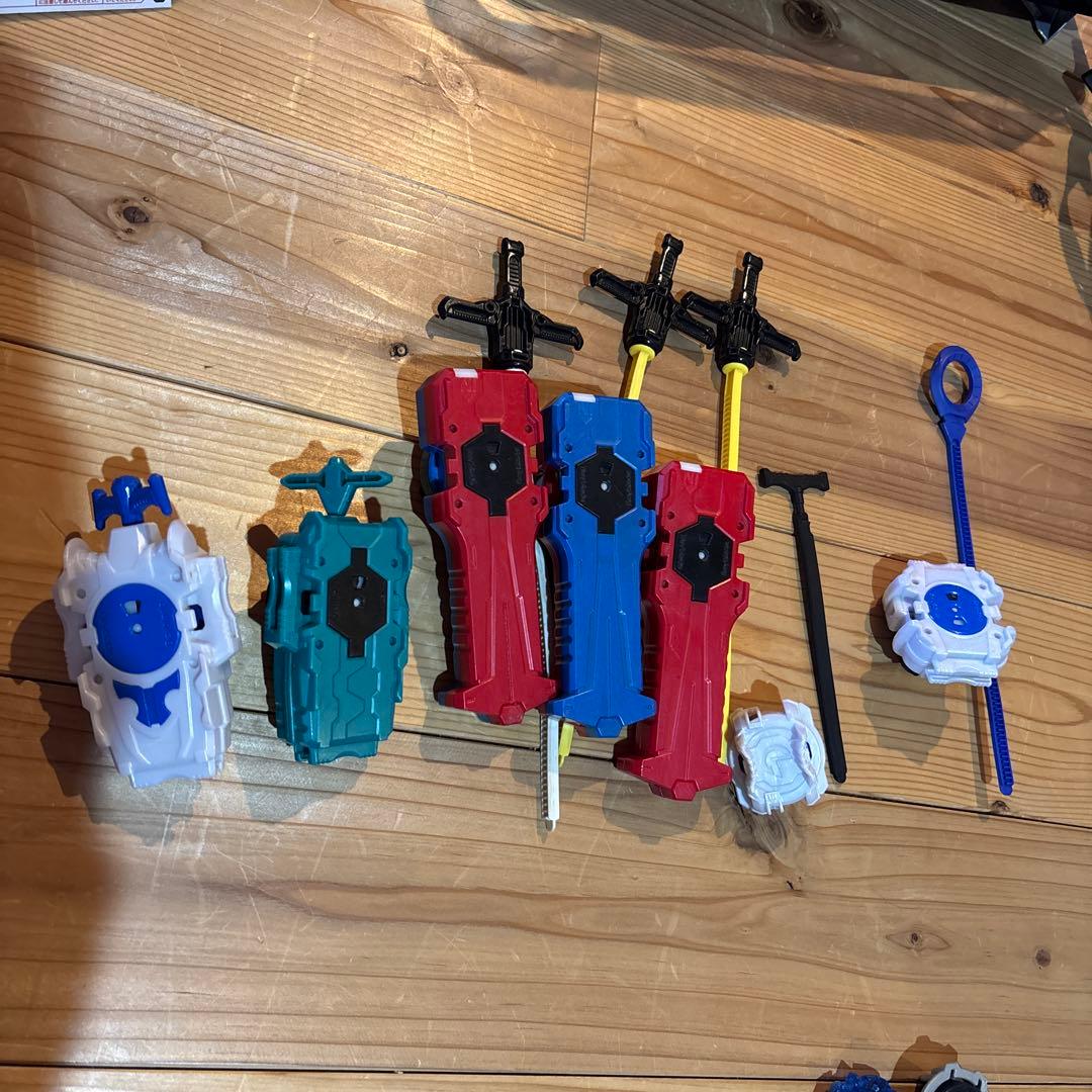 ベイブレードX ダブルエクストリームスタジアムセットと他のベイブレード達たくさん