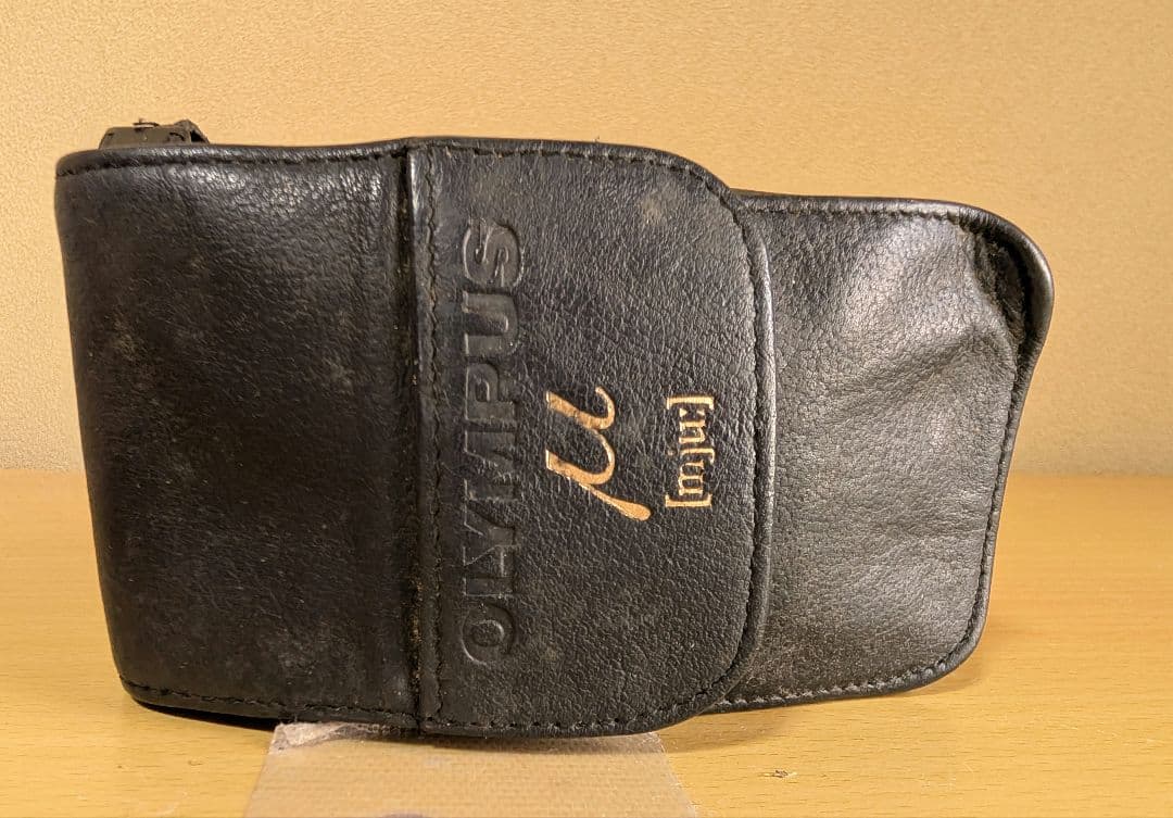 30年以上前の　オリンパス　カメラ