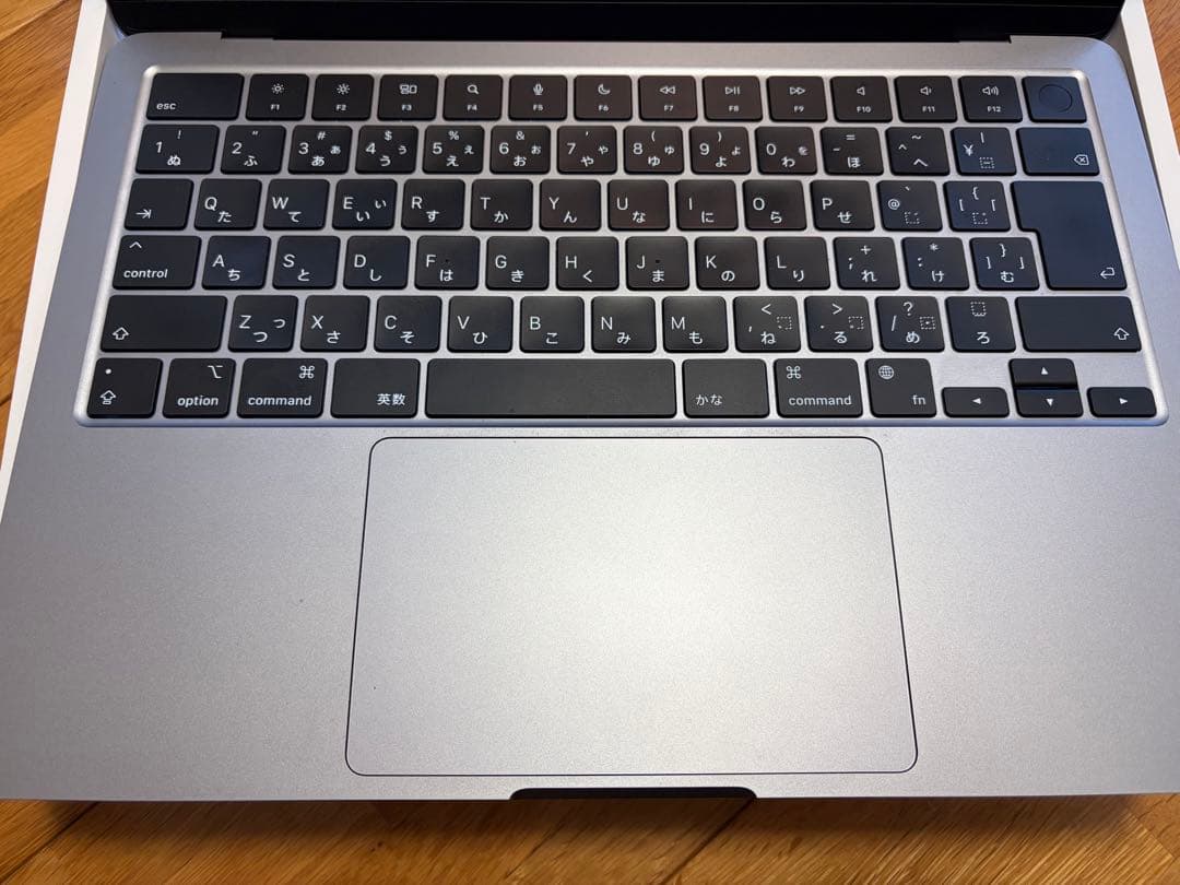 【美品】MacBookAirM2 13インチ2022 256GB、付属品完備