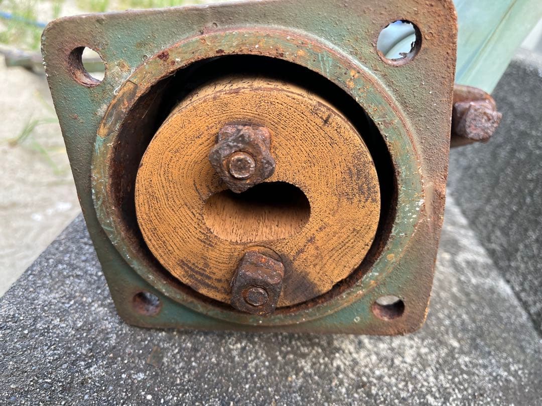 川本手押し井戸ポンプ