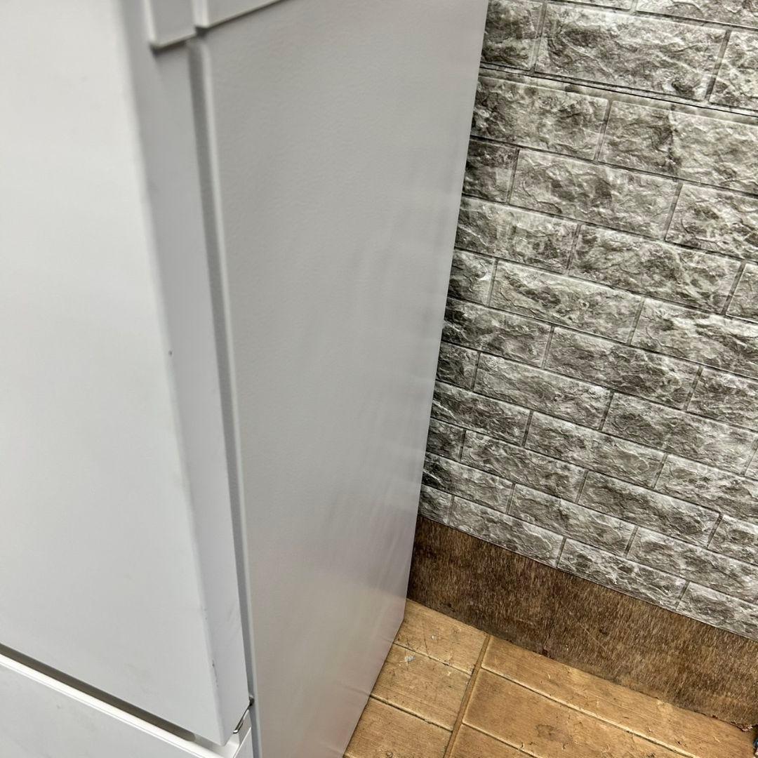 904 冷蔵庫　極美品　2024年製　小型　一人暮らし　大人気　保証込　イチオシ