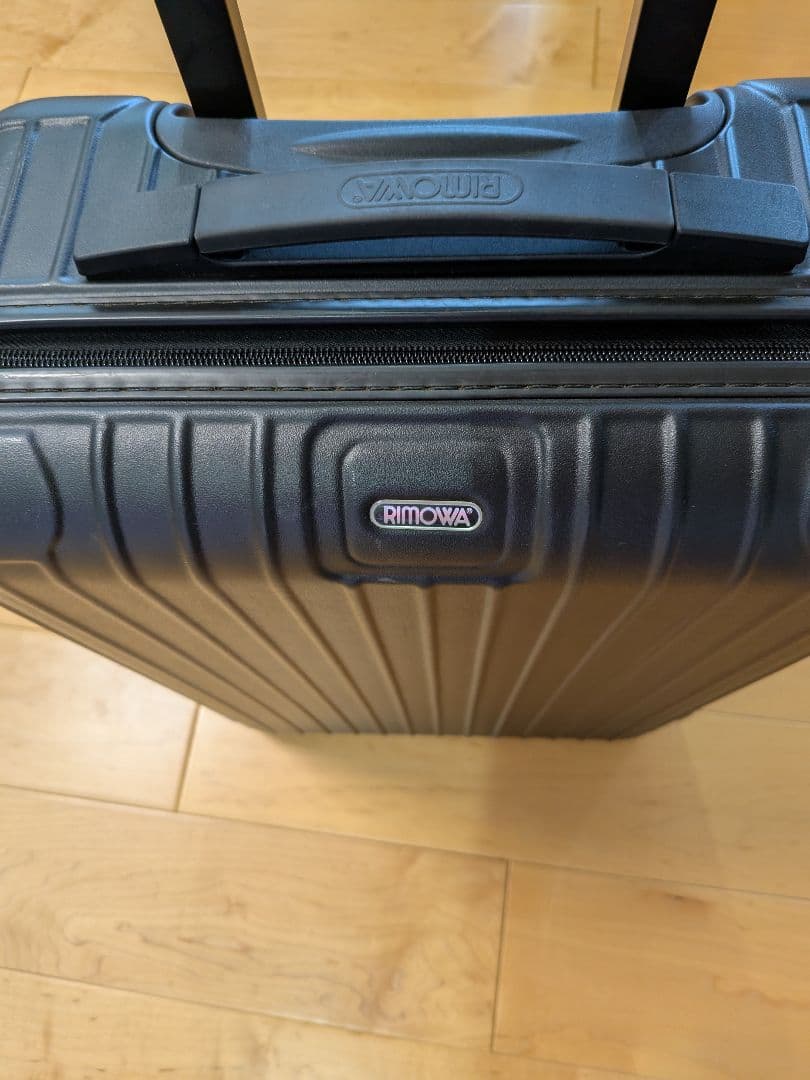 RIMOWA　リモワ　2輪　機内持ち込み