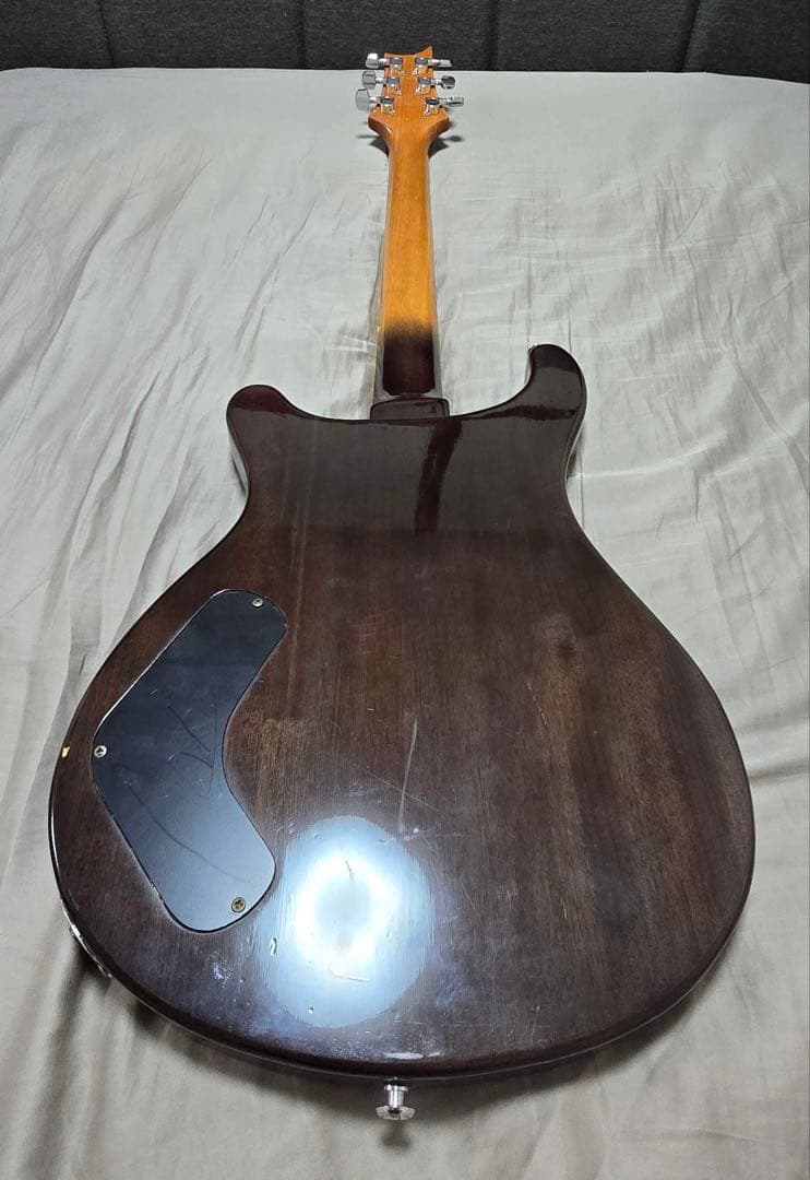 Grote PRSタイプエレキギター