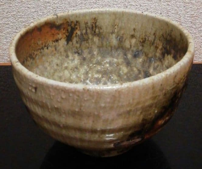 今井理桂作　津軽烏城焼　自然釉　茶碗　共箱　共布　茶道具
