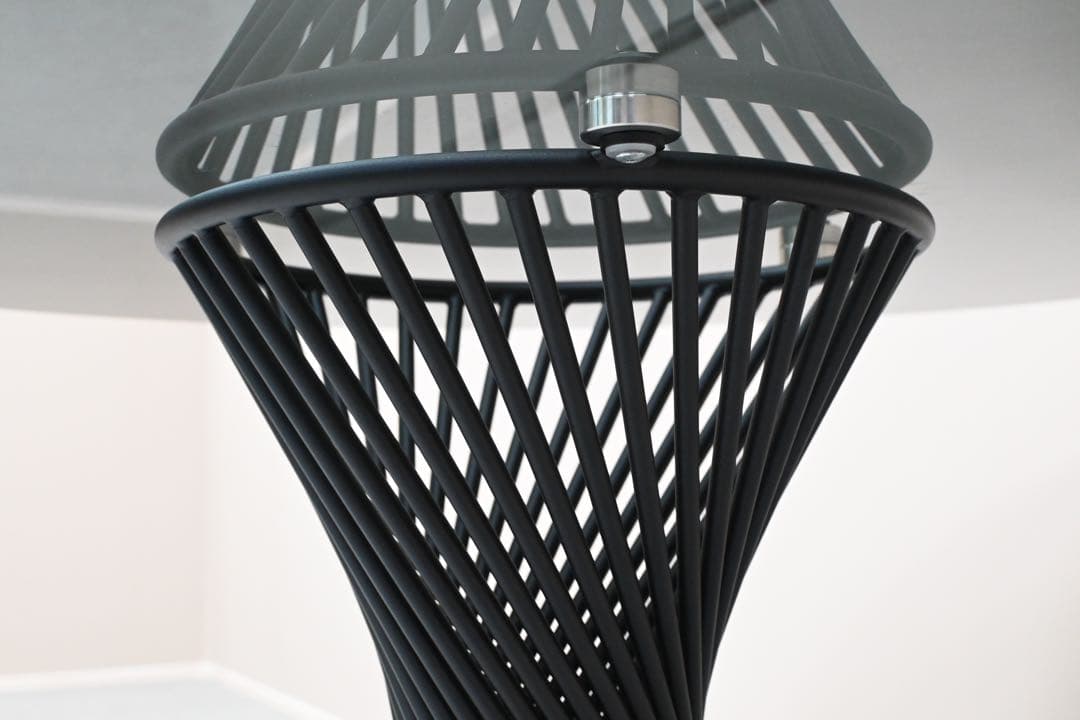 【極美品】 Calligaris カリガリス ダイニングテーブルVORTEX