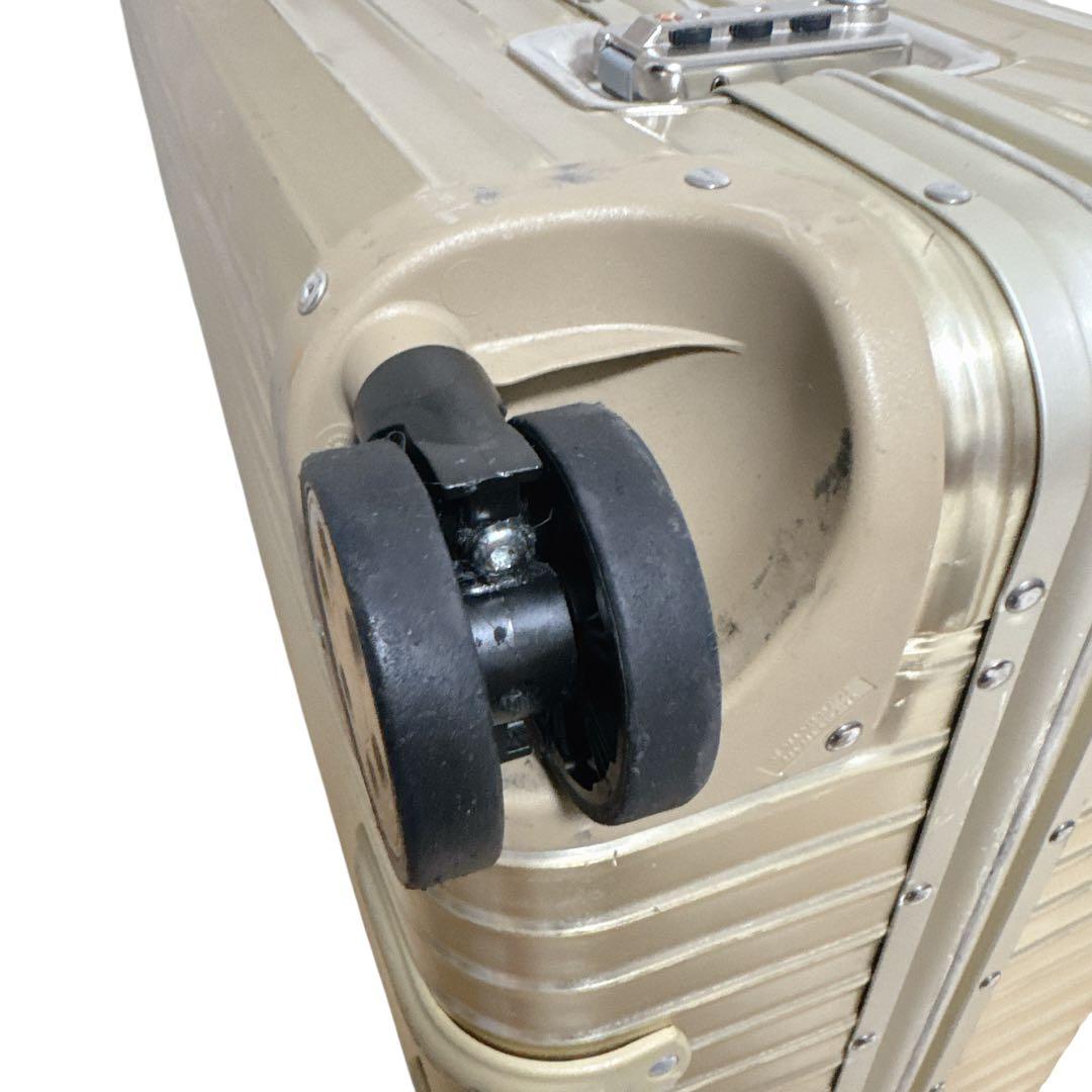 《極希少》リモワ TOPAS Titanium 77L GOLD TSA