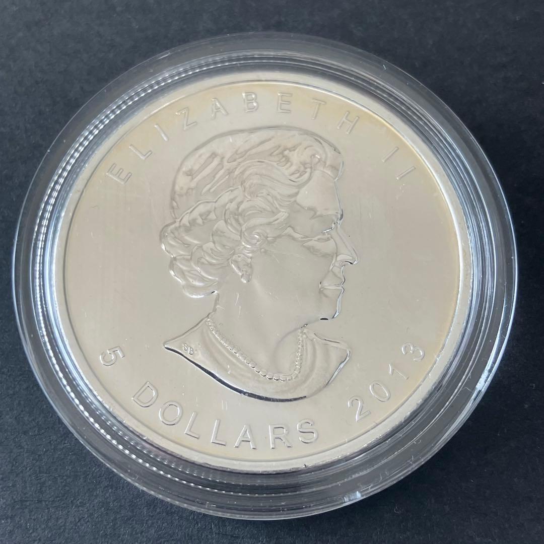 銀価格高騰！カナダ・メープルリーフ銀貨 1オンス 5ドル 2013年一枚