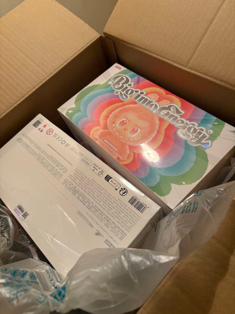 POP MART Big into energy 未開封一箱