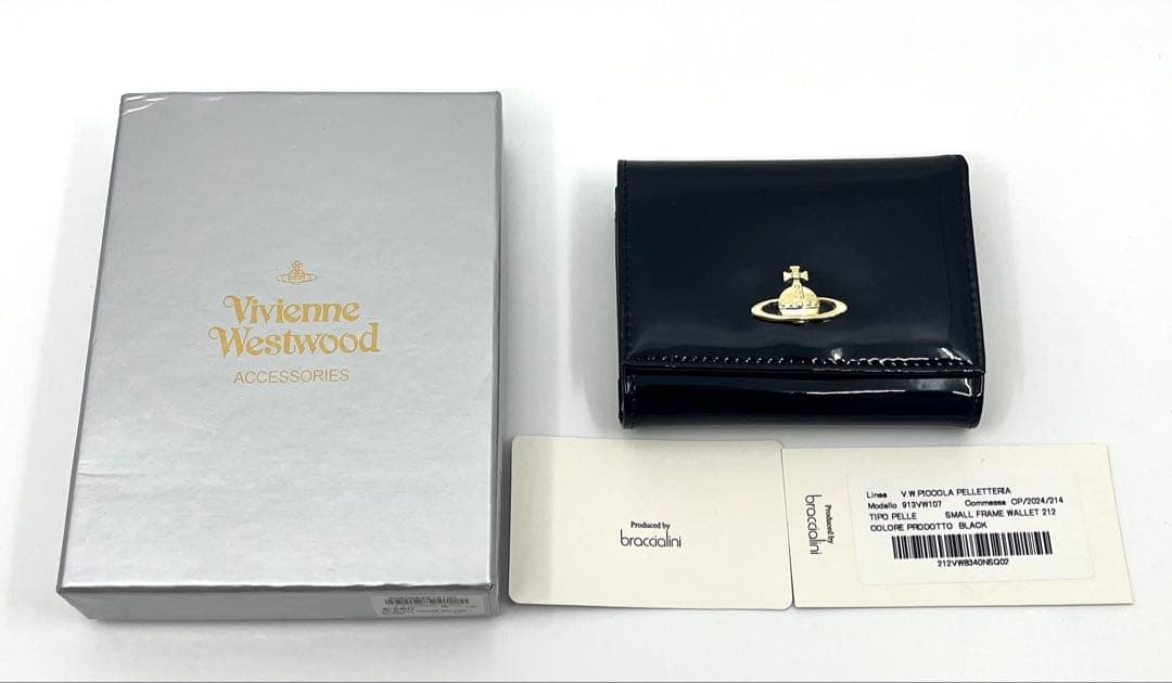 【新品・未使用】Vivienne Westwood 三つ折り財布 ブラック