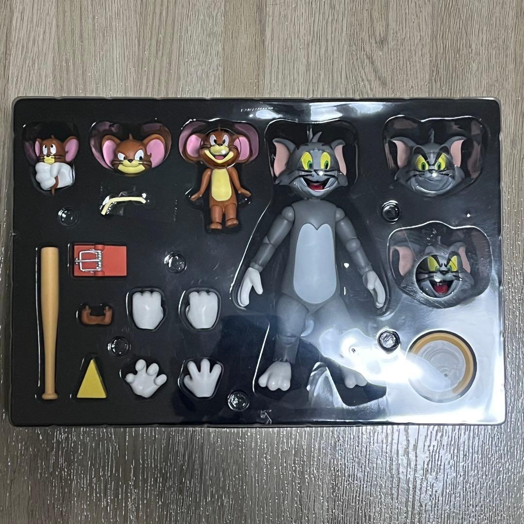 希少品　トムとジェリー　フィギュア