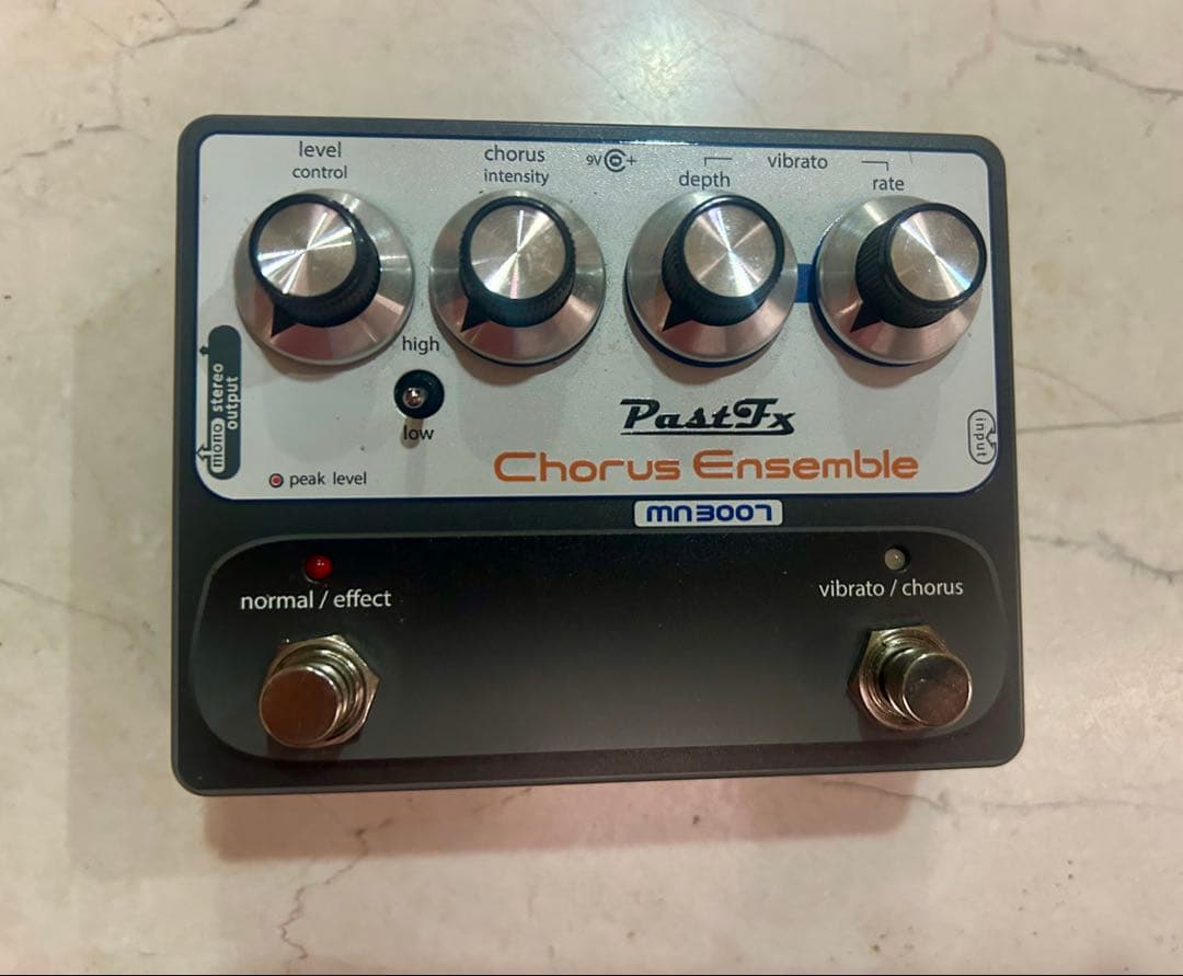 ギター PastFx Chorus Ensemble MN3007 CE-1