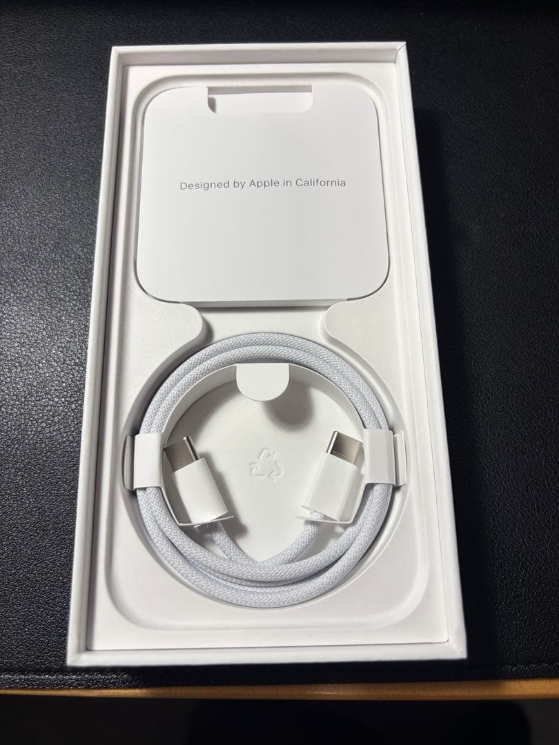 Apple iPhone 15 256GB SIMフリー バッテリー86%