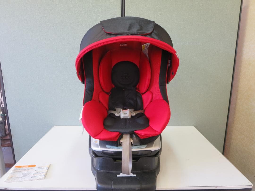 コンビ　WLラクティアターンラグジュアTA エッグショック　チャイルドシート