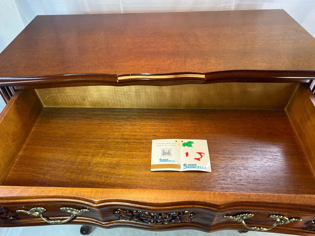 イタリア製、チェスト、猫脚 3段 ロココ調彫刻 クラウディオ・サオンチェラ