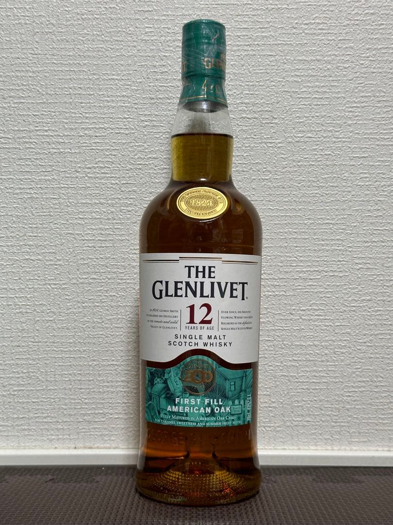 希少 数量限定品 ザ・グレンリベット 12年 200周年記念 限定ボトル