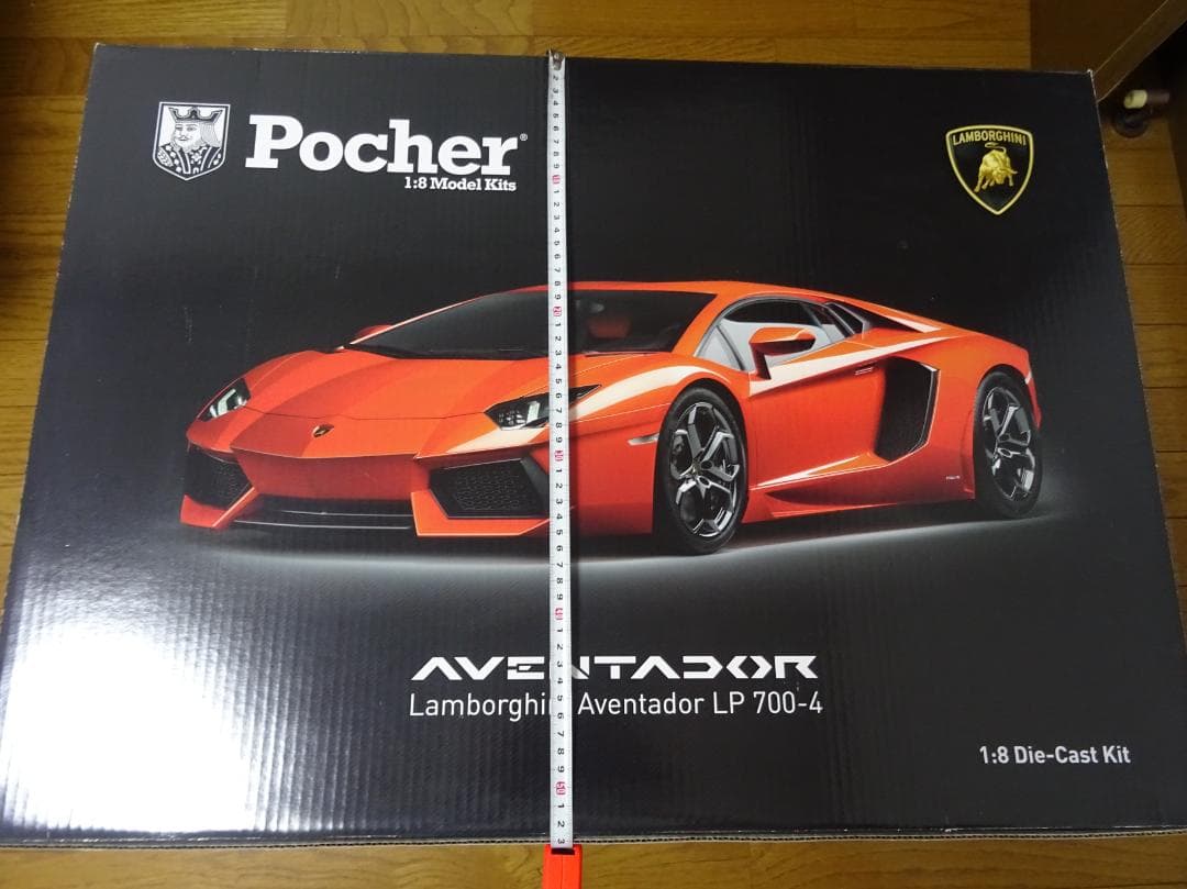 1/8 ポケール Pocher ランボルギーニ アヴェンタドール LP700-4