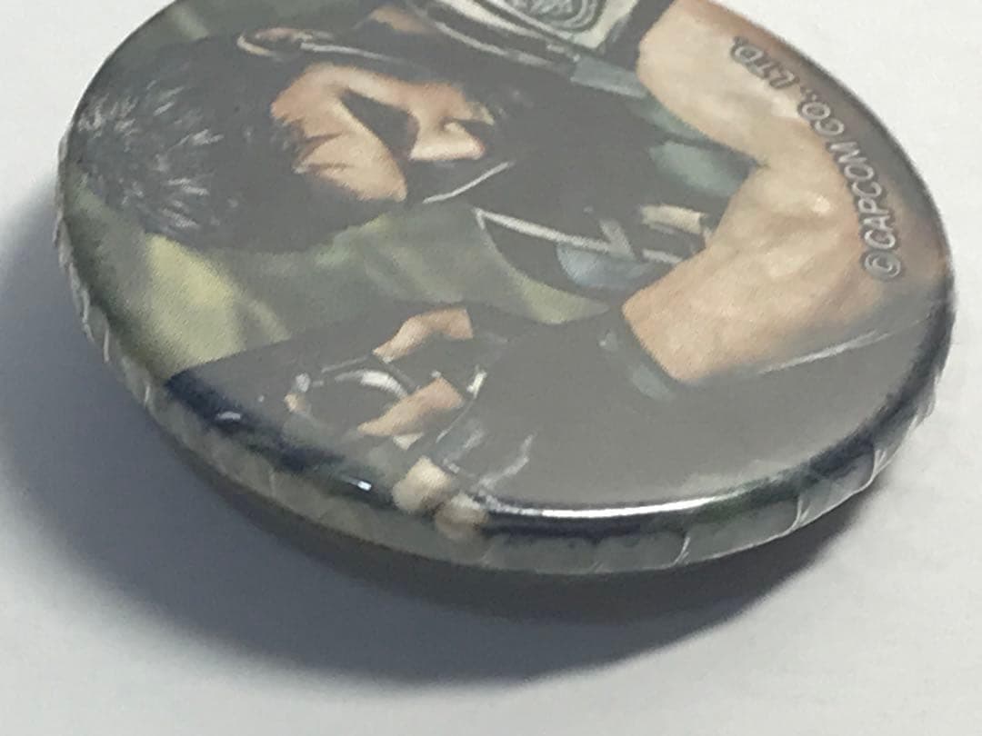 バイオハザード　クリス　缶バッジ　お台場限定