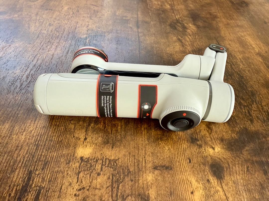 Insta360 Flow 2 スタビライザー