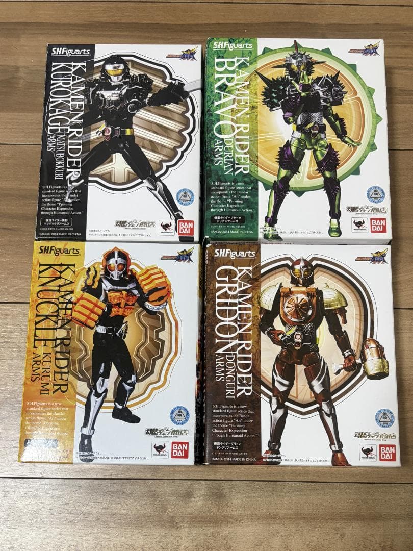 S.H.Figuarts 仮面ライダー黒影　ナックル　グリドン　ブラーボ