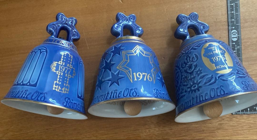 ロイヤルコペンハーゲン イヤーベルNo.303