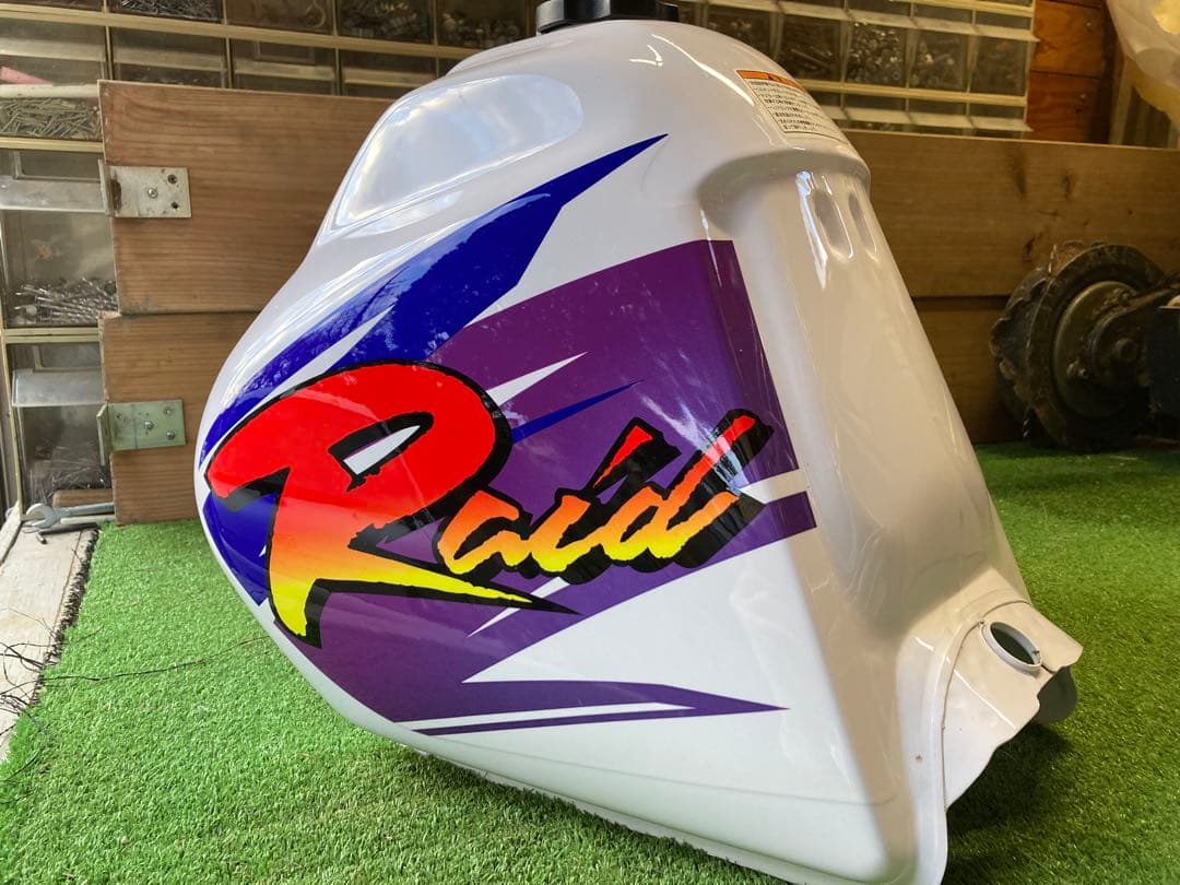 TT250Rレイド 4GY純正ガソリンタンク燃料タンク フューエルタンク