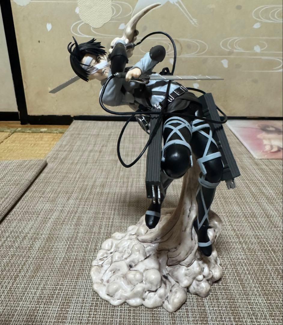 一番くじ　進撃の巨人　フィギュアコンプ