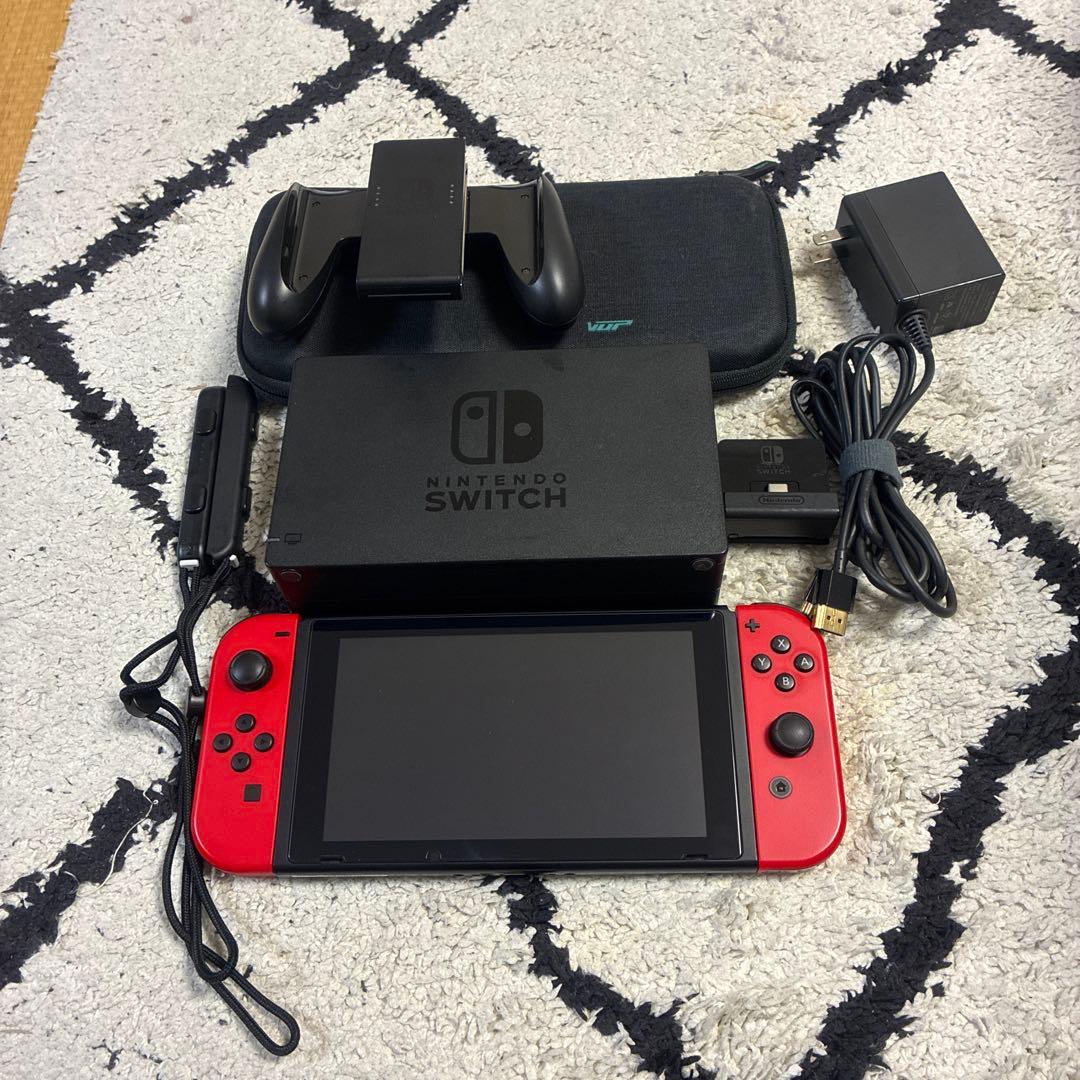 【メルカリ便】Nintendo Switch 本体 赤 Joy-Con付き