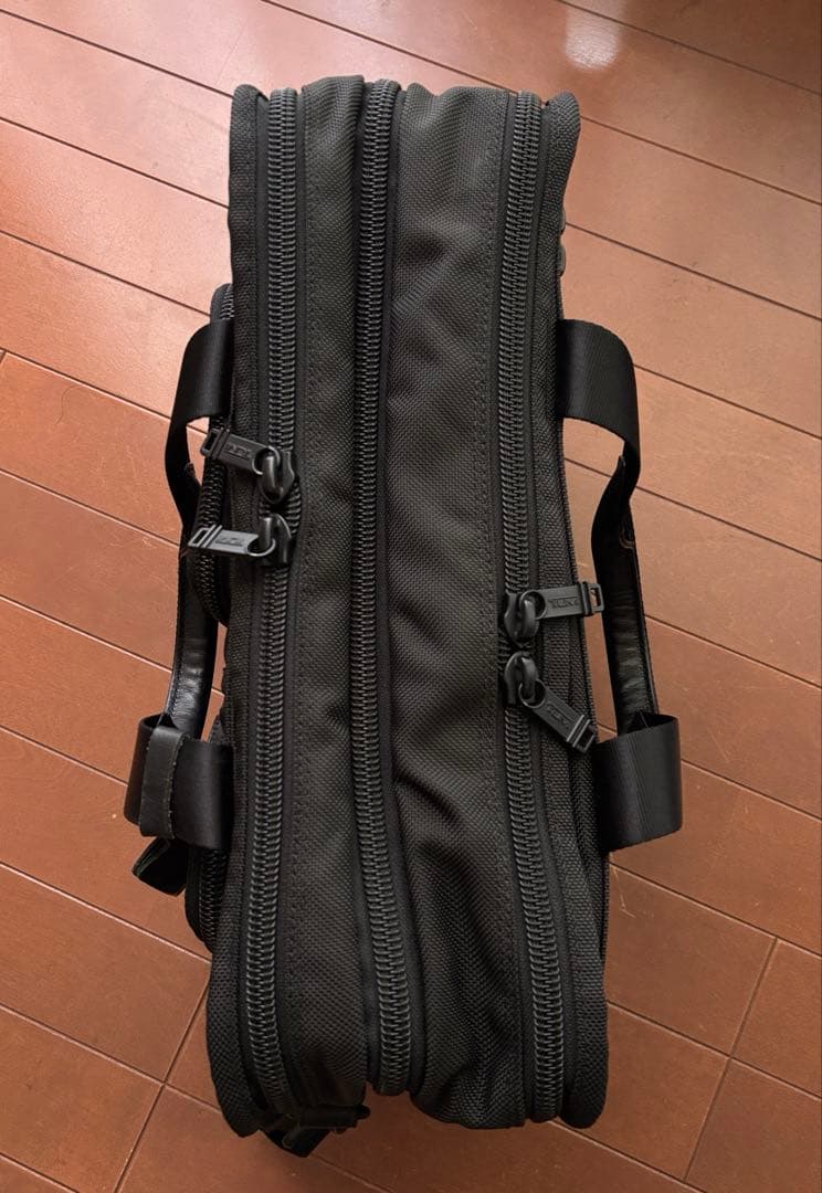 TUMI 26141DH ALPHAエクスパンダブル・オーガナイザー・ブリーフ