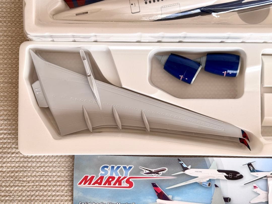 SKY MARKS 1/200 DELTA航空 エアバスA350-900