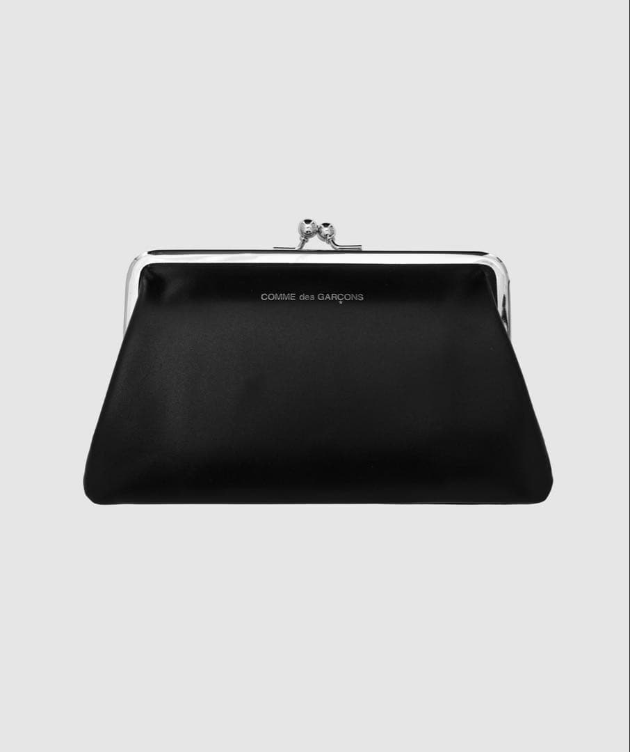 タイムセール11日まで　コムデギャルソンKISS CLASP MEDIUM