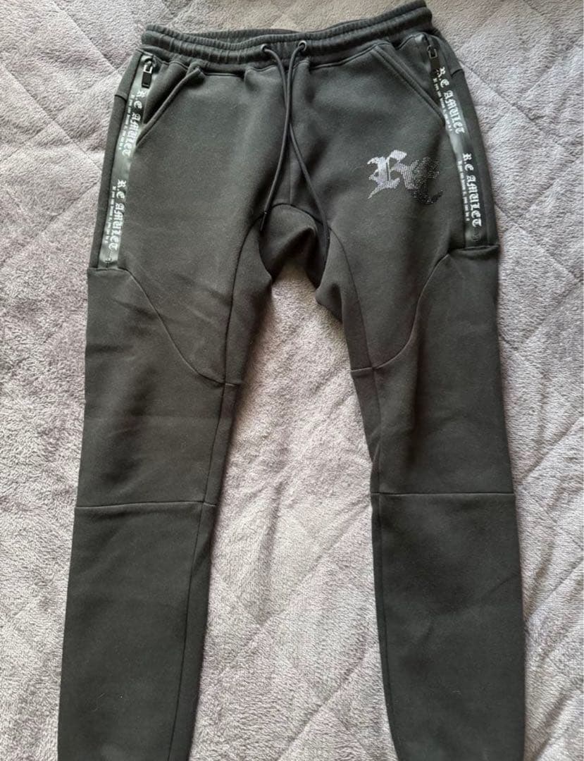 アダムスジャグラー セットアップ 再販なし