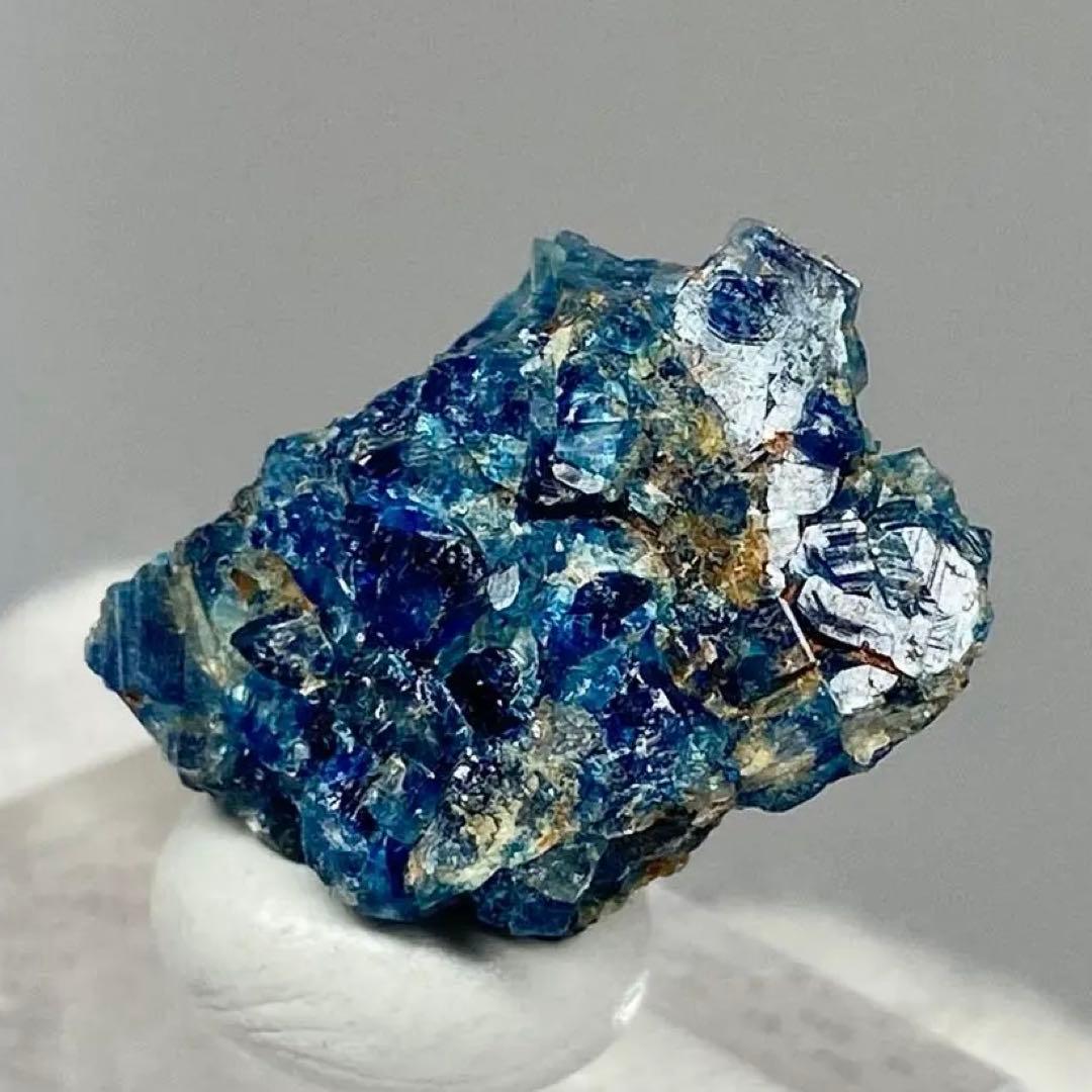 ユークレース　マイカ　ジンバブエ産　鉱物標本　原石鉱石　天然石　ストーン