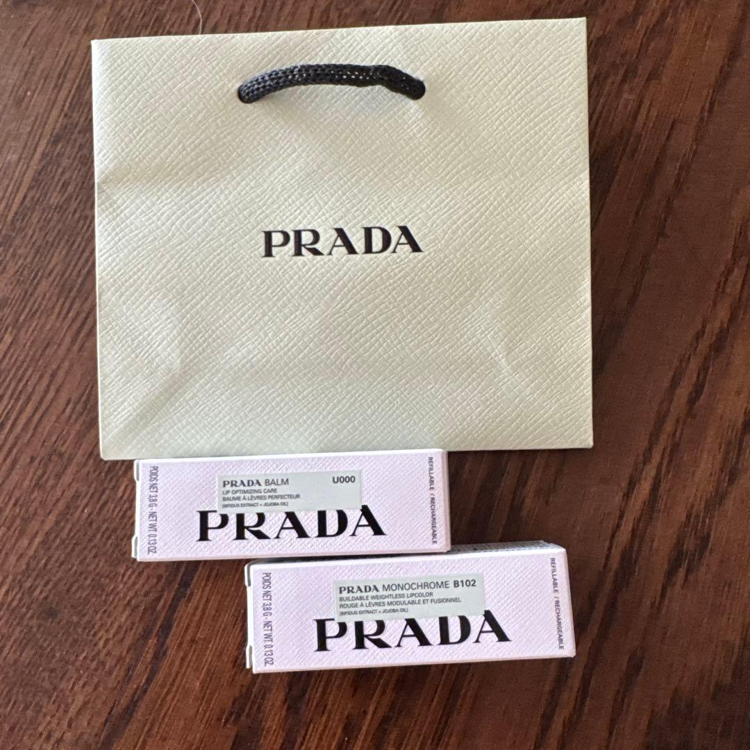 PRADA beautyモノクロームリップカラーB102＆リップバーム　U000