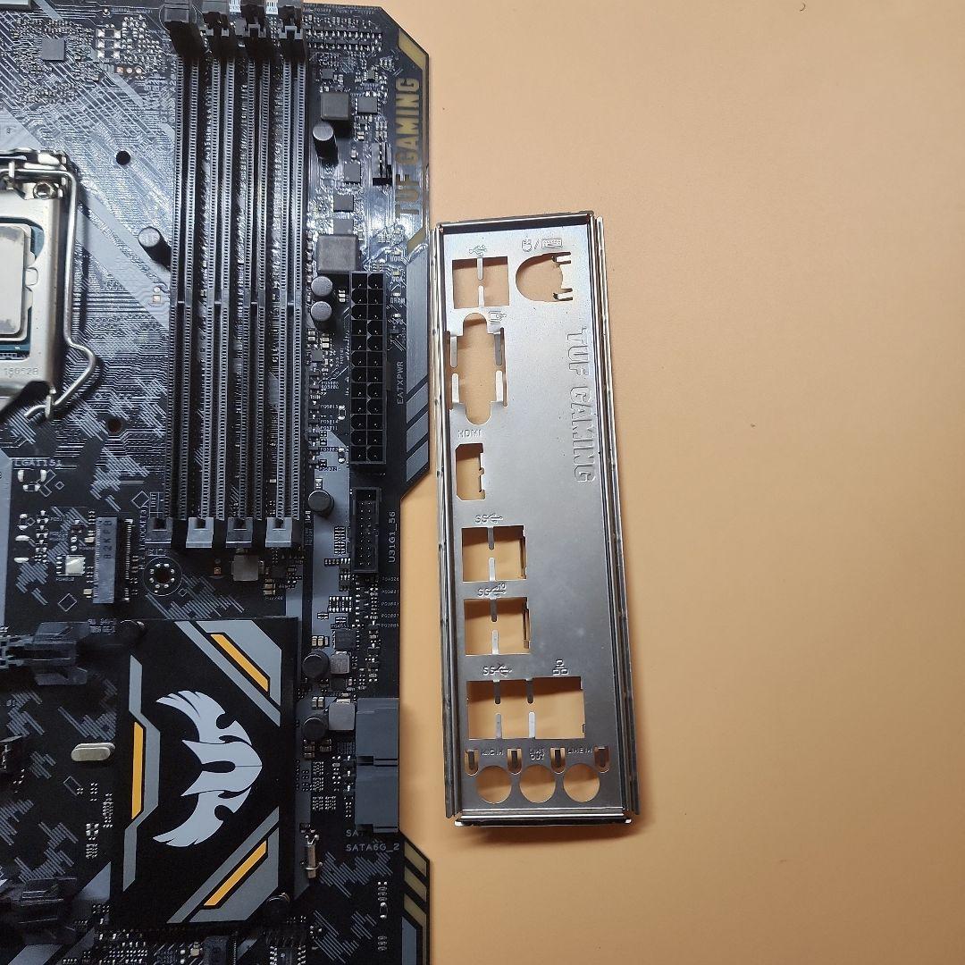 CPU intel i5 9600kf ASUS TUF B360 PLUS