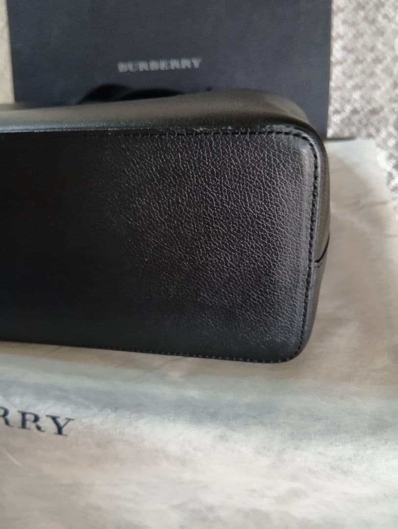 バーバリー レザー トートバッグ ノバチェック 金属金具 ブラック 黒