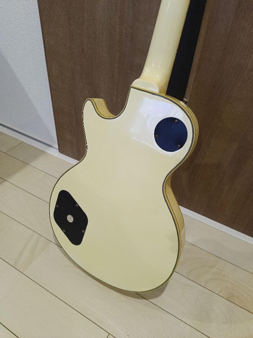 BLITZ　aria pro ⅱレスポールカスタム　タイプ エレキギター