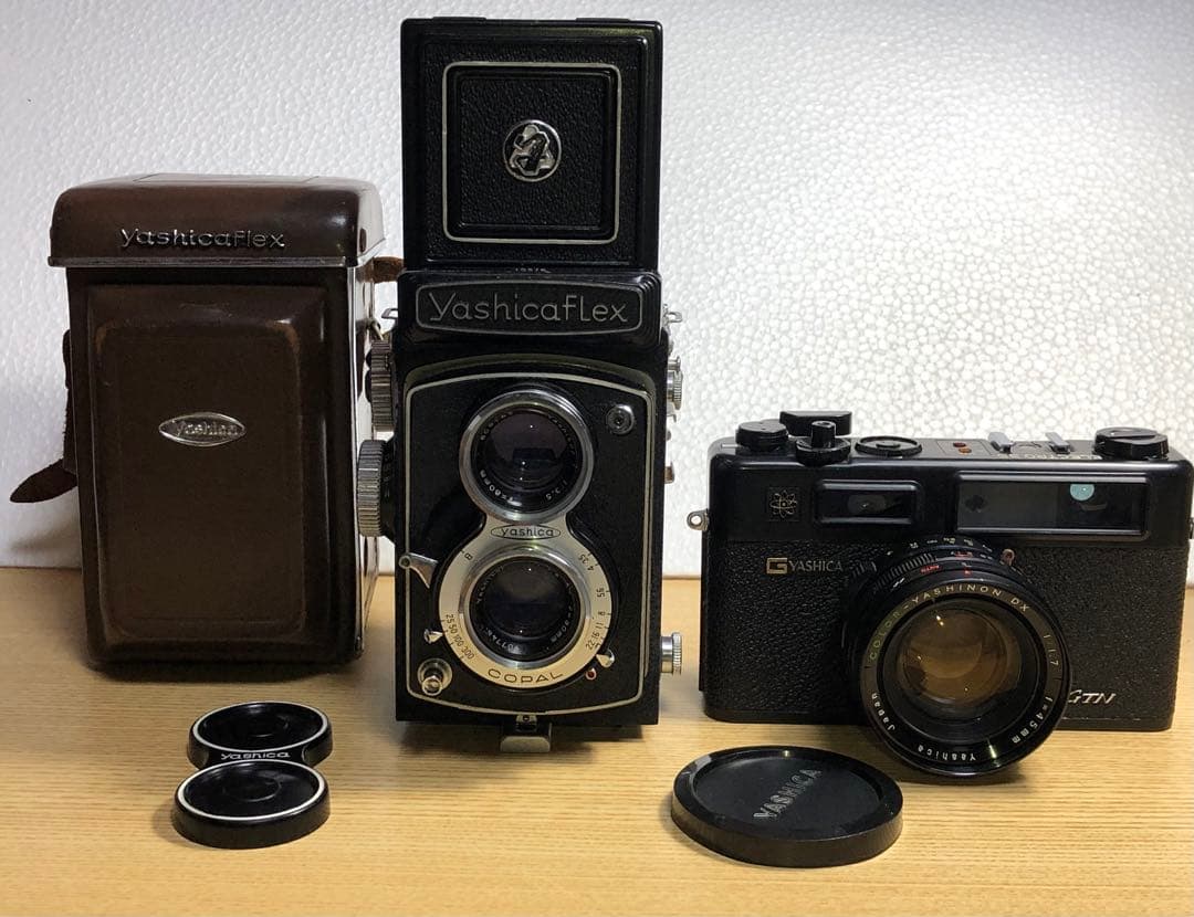 ☆YashicaFlex 二眼レフカメラ ケース付き2台セット動作確認済み