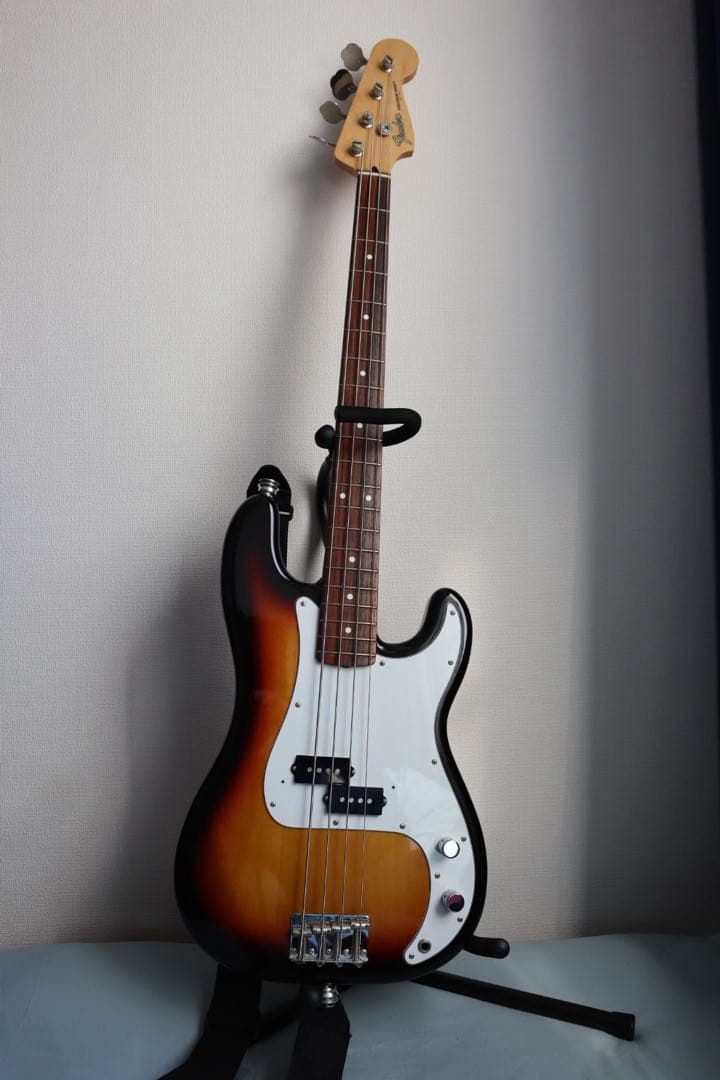 Fender Japan Precision Bass ケース付き