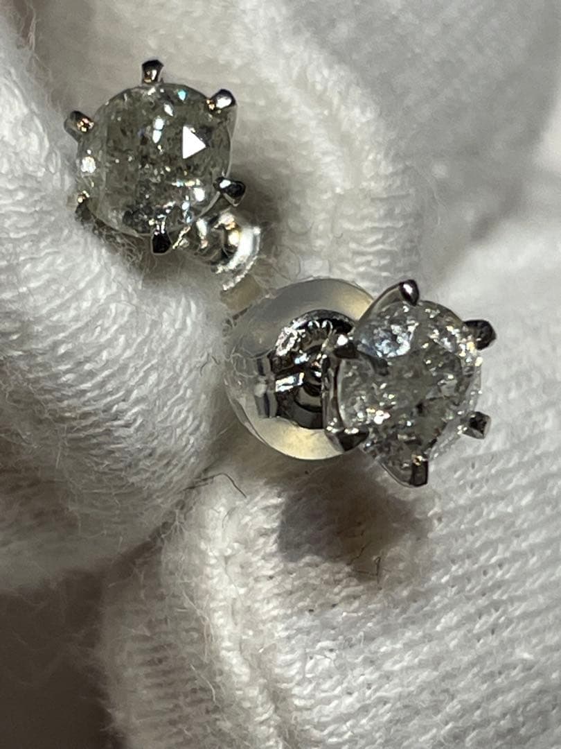 chihuahua_love 天然ダイヤモンド Pt900ピアス