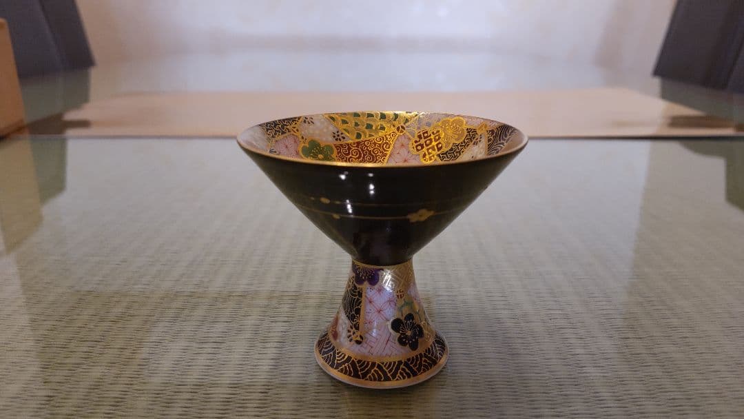 酒器盃、金箔装飾 木箱付き