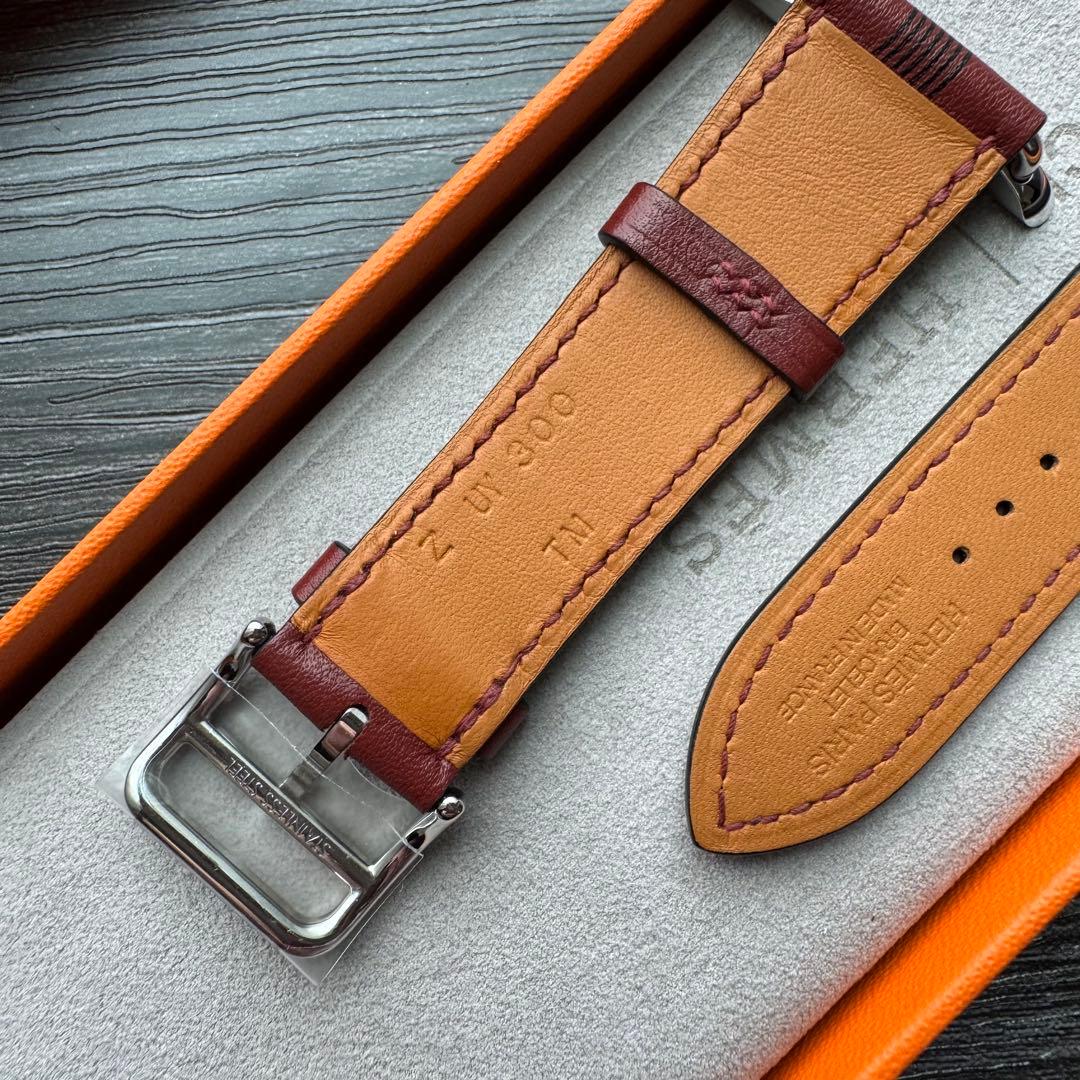 2565 未使用　Apple Watch エルメス　サーキット　ルージュ　レザー