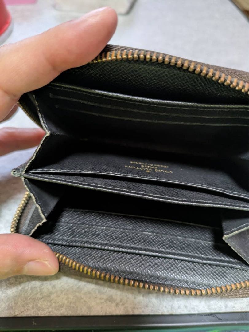 Louis Vuitton ルイヴィトン　ジャイアント　ジッピーパース