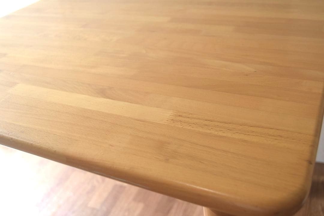 飛騨産業 ダイニングテーブル