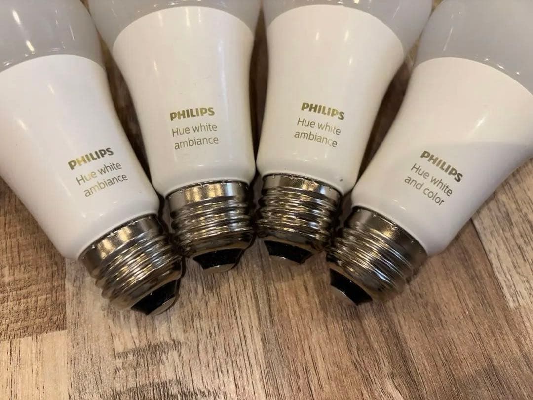 Philips Hue LED電球 4個セット(カラー込み)